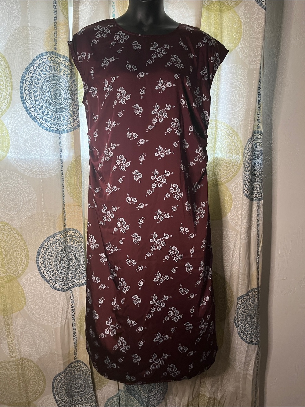 A new day Burgundy Floral Midi Shift Dress